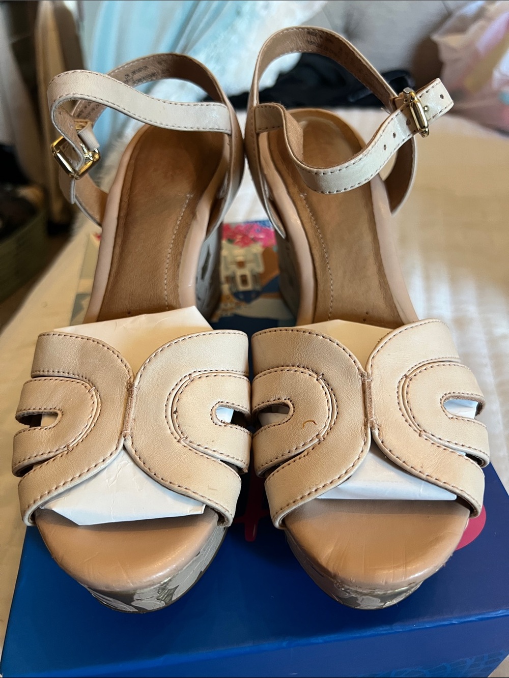 Clark’s tan wedges